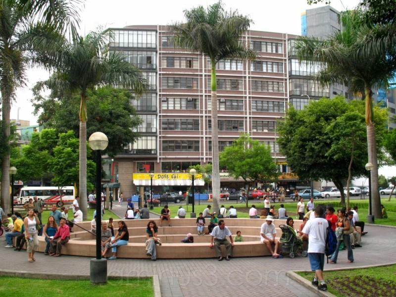Miraflores Departamentos Лима Екстериор снимка